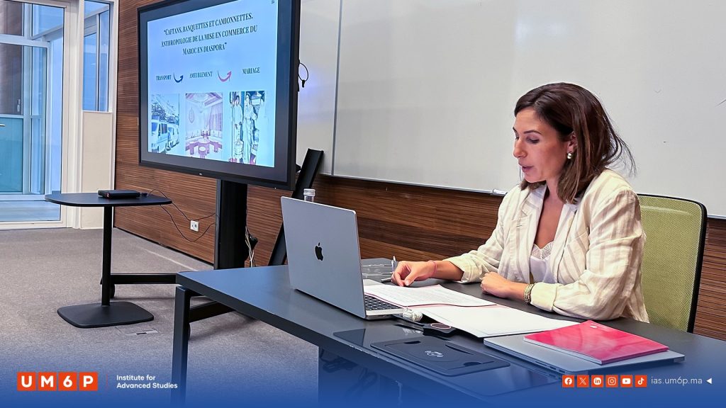 From Caftans to Warehouses: An Anthropology of Circulations and Knowledge2