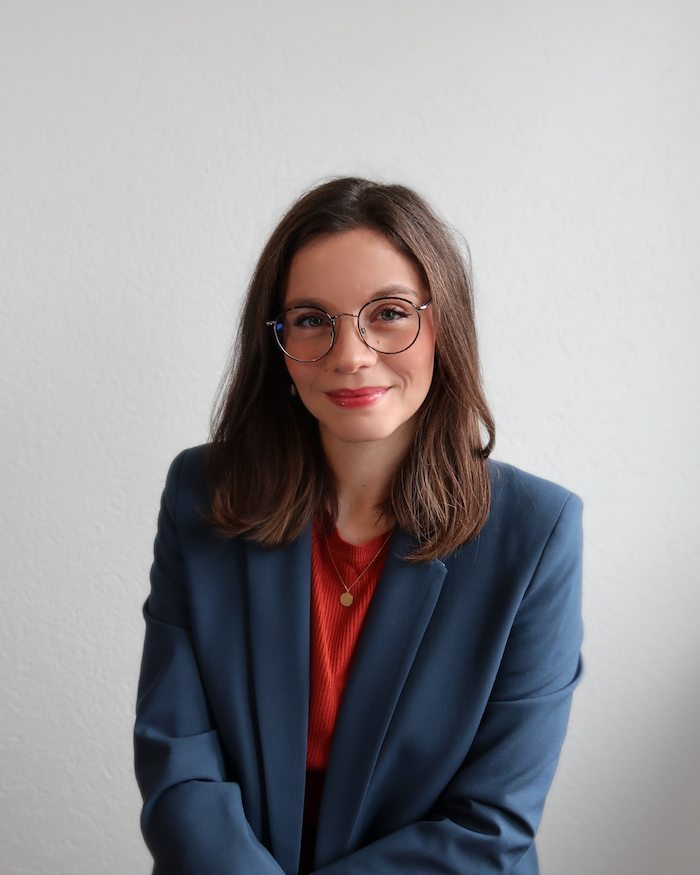 Mme Madeleine Hamel