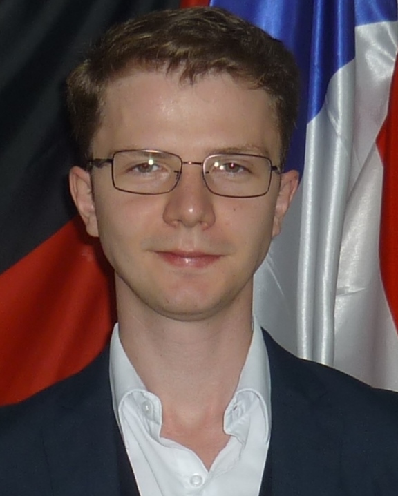 Dr. Laurent Borzillo